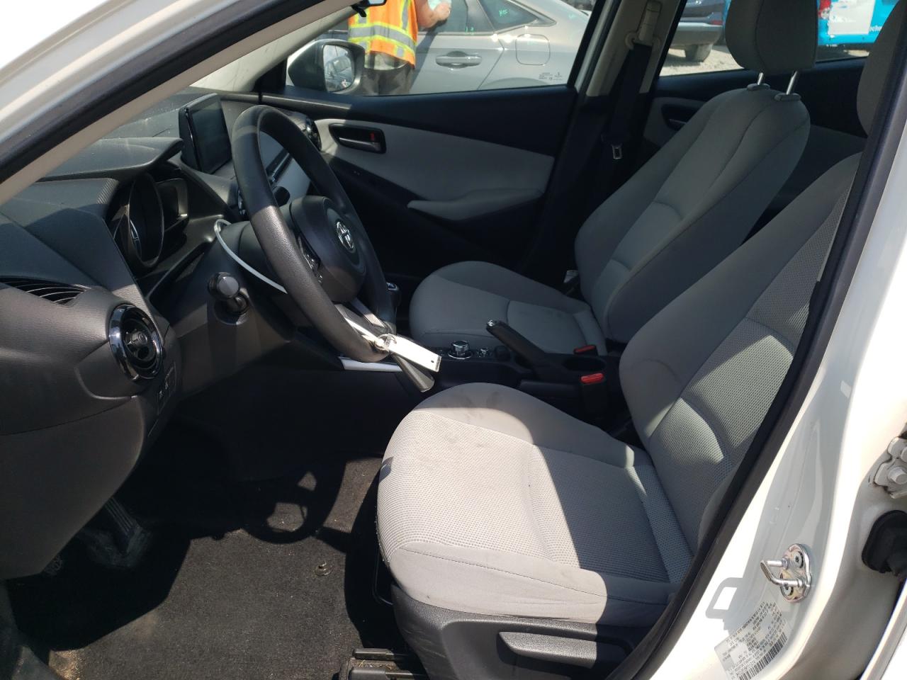 2019 Toyota Yaris L VIN: 3MYDLBYV5KY516014 Lot: 65142465