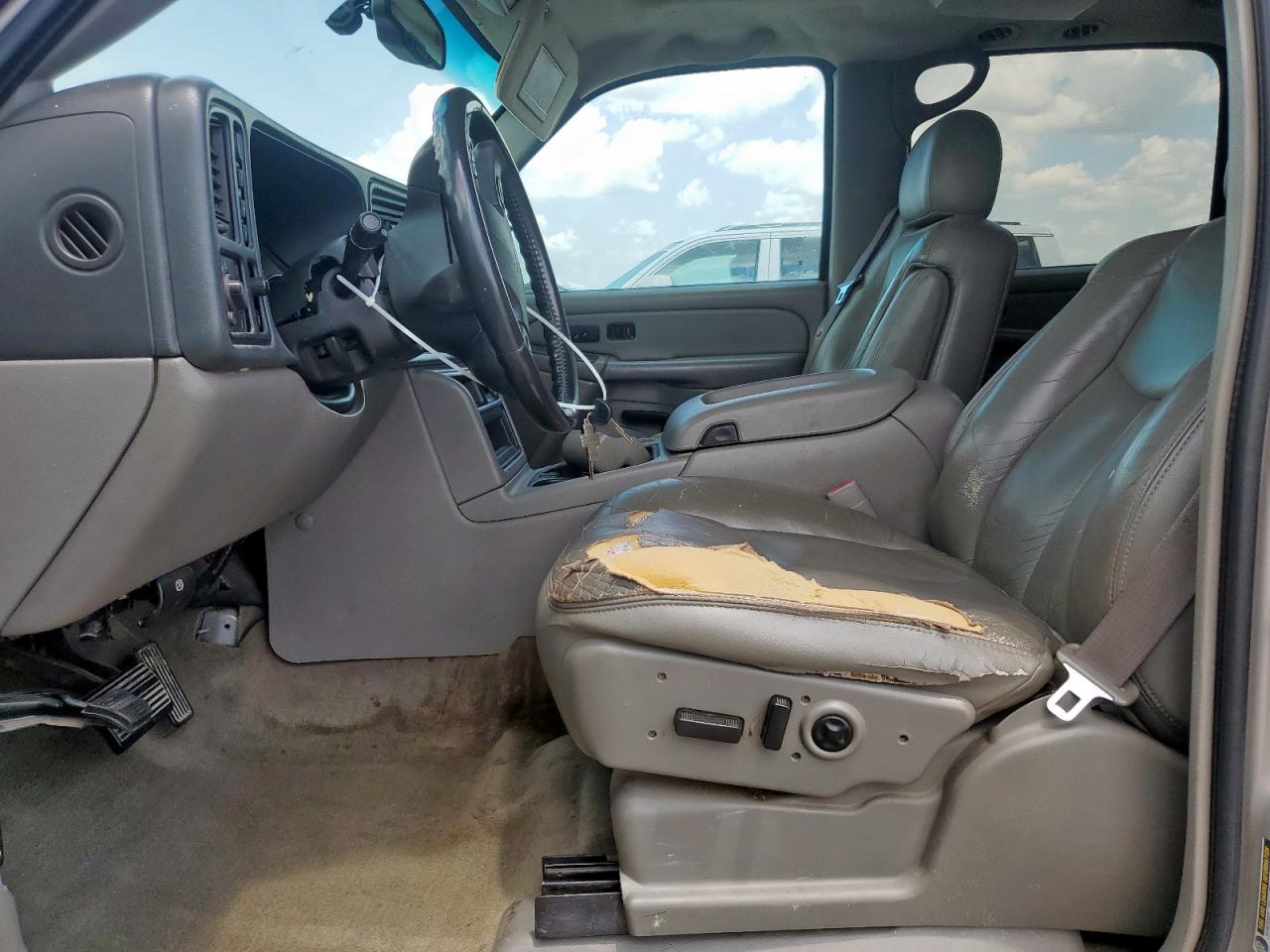 2005 Chevrolet Suburban K1500 VIN: 3GNFK16Z95G103458 Lot: 63699865