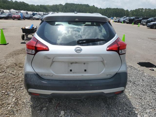  NISSAN KICKS 2019 Srebrny