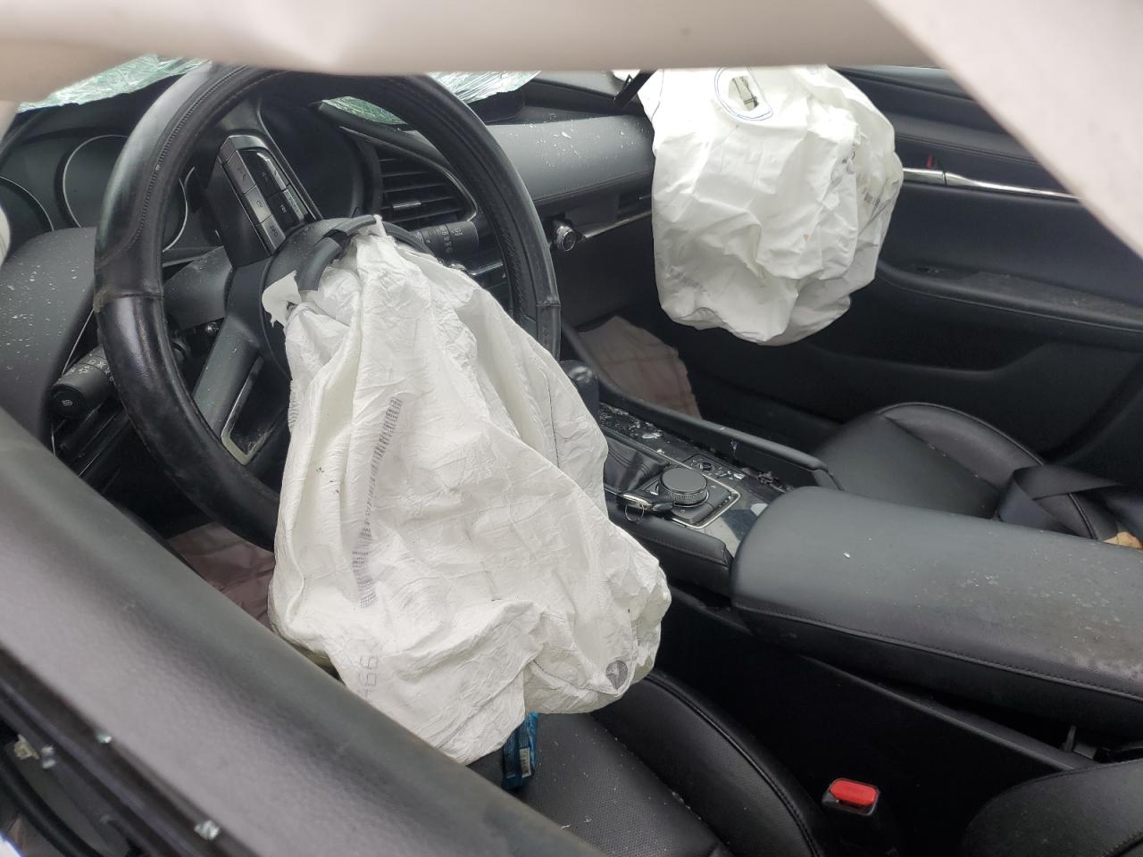 2022 Mazda 3 Premium VIN: JM1BPAML5N1521988 Lot: 64621065