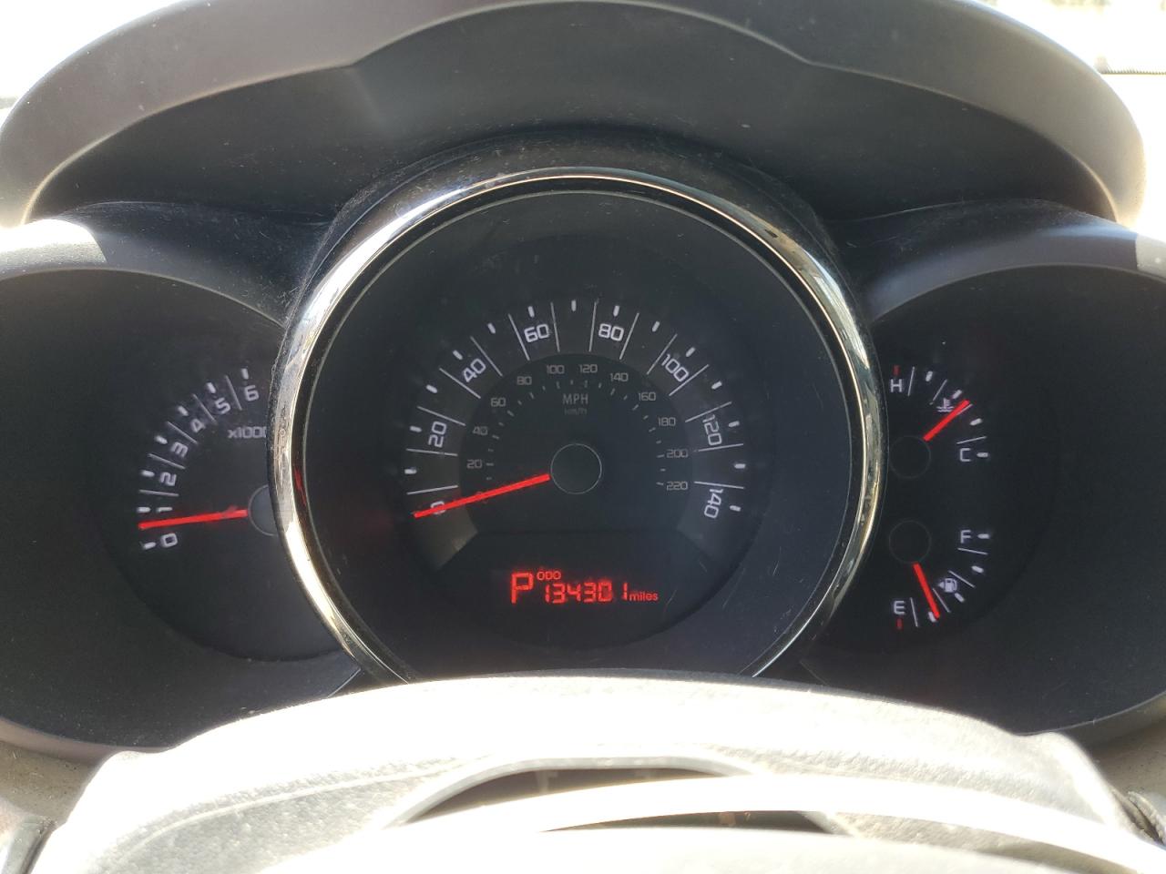 2011 Kia Soul + VIN: KNDJT2A21B7277516 Lot: 64382905