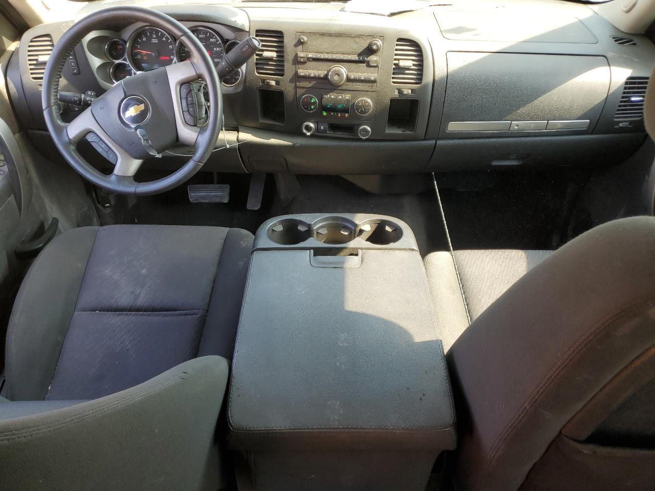 2011 Chevrolet Silverado C1500 Lt VIN: 3GCPCSE02BG205621 Lot: 64681995