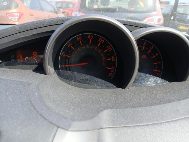 2010 TOYOTA VERSO TR D