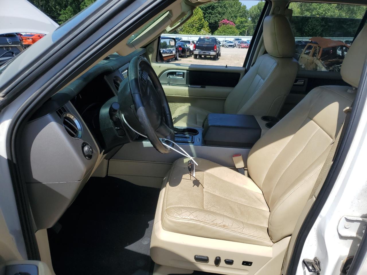 2017 Ford Expedition Xlt VIN: 1FMJU1HT0HEA42191 Lot: 64313655