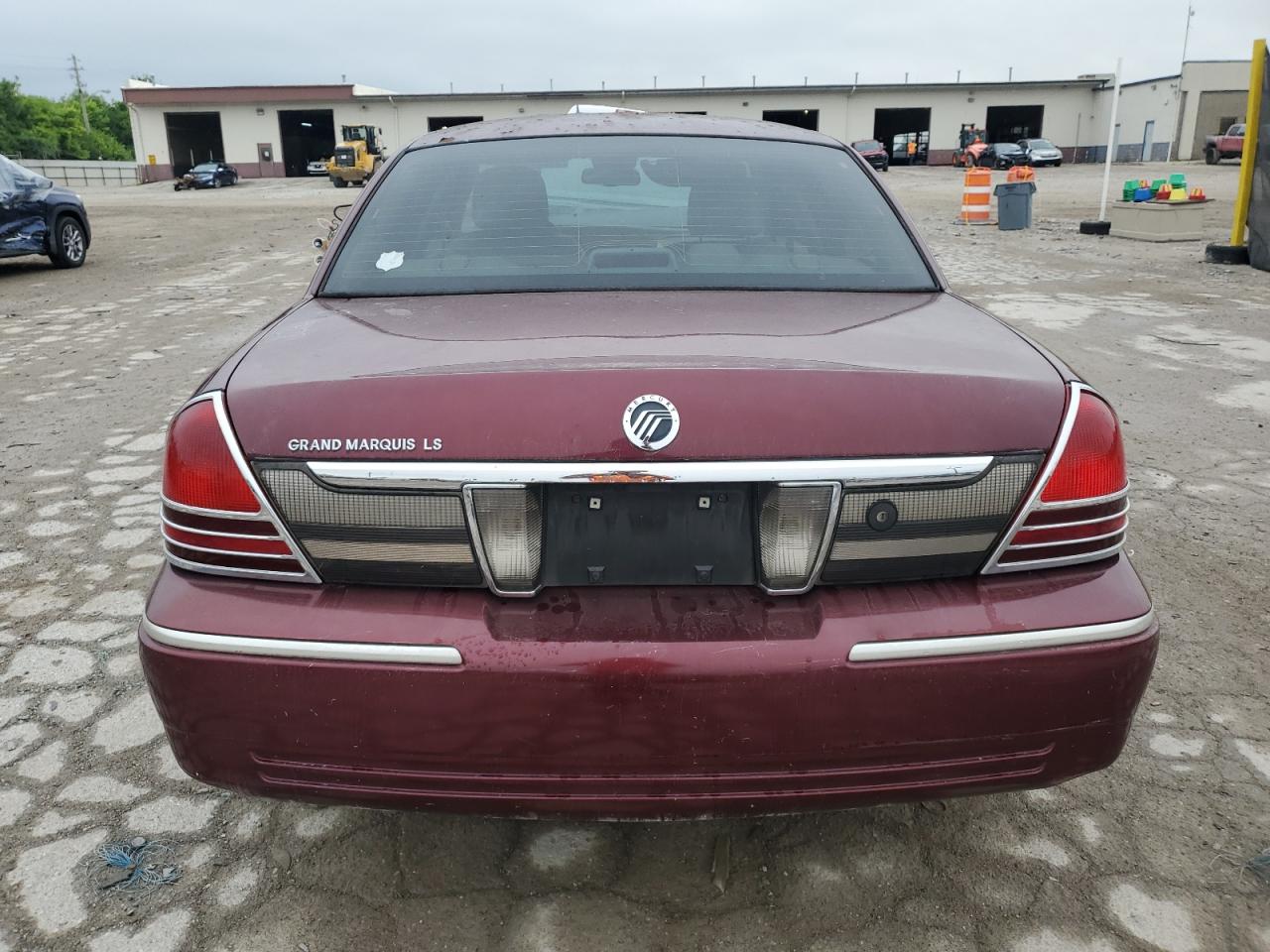 2007 Mercury Grand Marquis Ls VIN: 2MEHM75V17X618765 Lot: 65257615