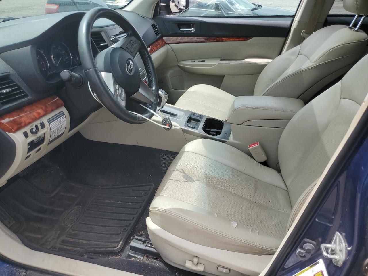 2011 Subaru Outback 2.5I Limited VIN: 4S4BRBKC8B3373754 Lot: 63894755