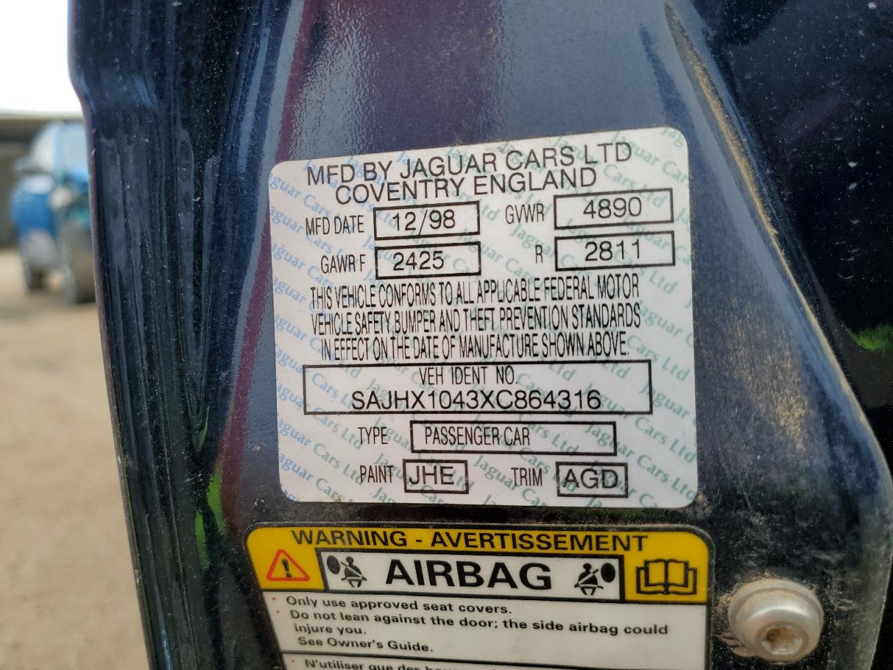 1999 Jaguar Xj8 VIN: SAJHX1043XC864316 Lot: 66966245