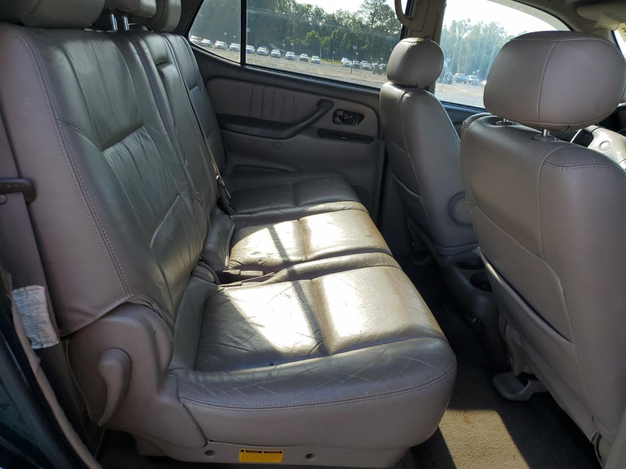 2002 Toyota Sequoia Limited VIN: 5TDZT38A12S106227 Lot: 64254775