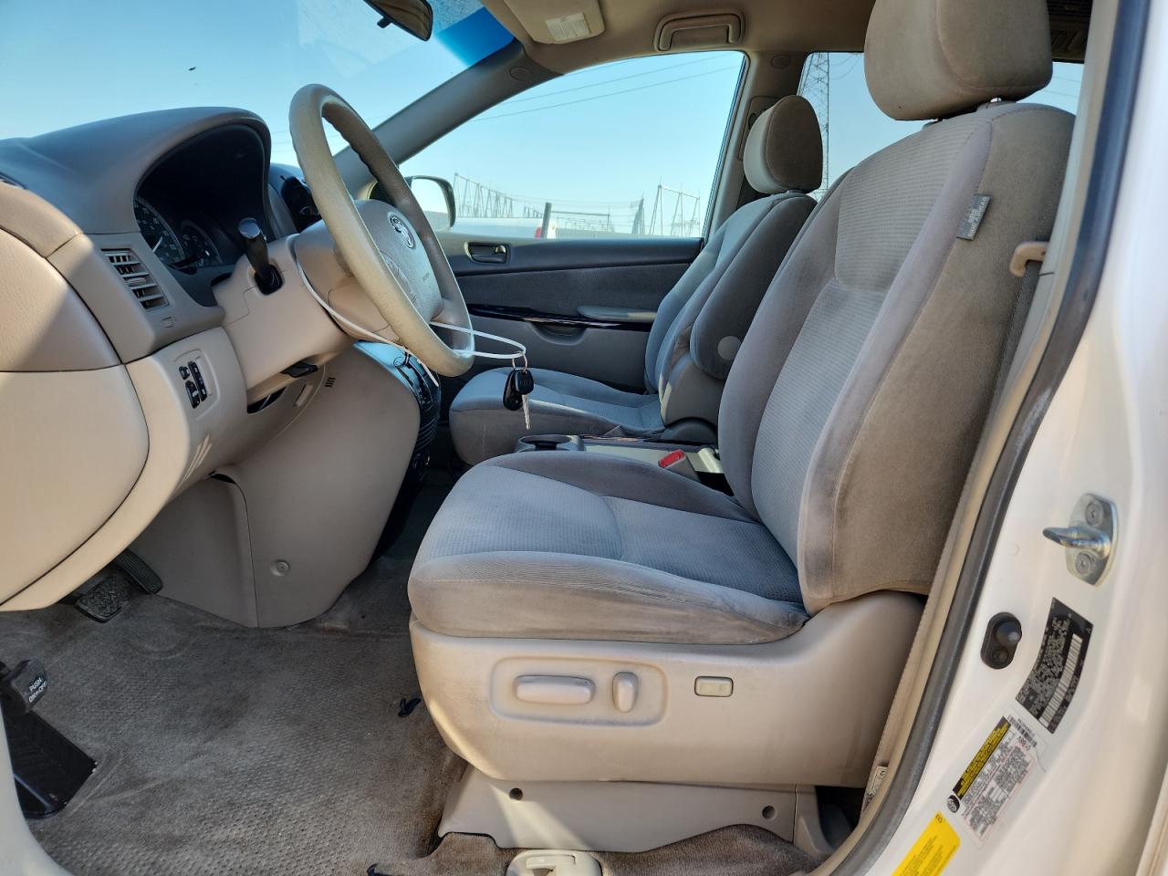 2005 Toyota Sienna Ce VIN: 5TDZA23C65S318425 Lot: 65089555