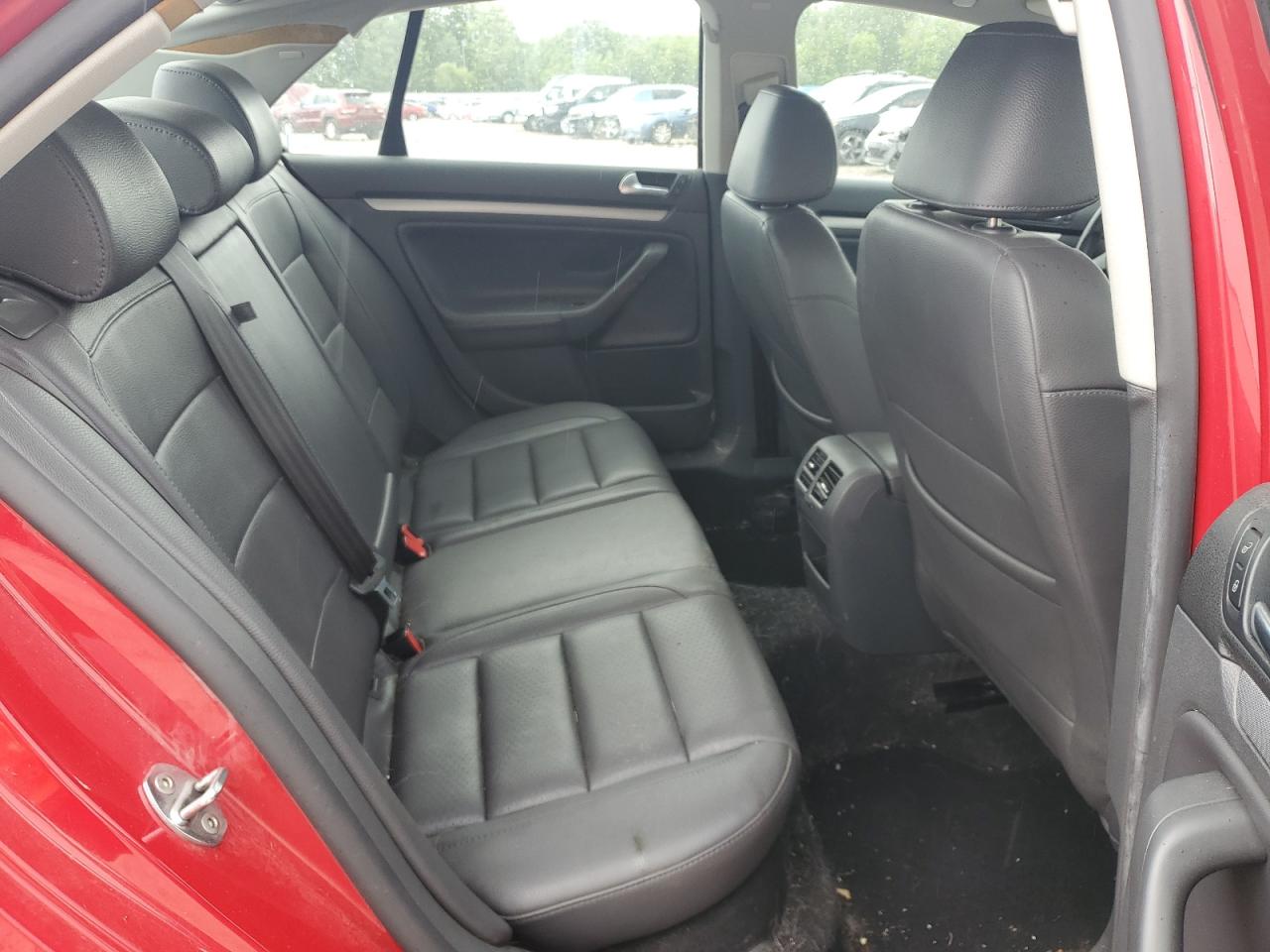 2007 Volkswagen Jetta 2.5 Option Package 1 VIN: 3VWRG71K07M136189 Lot: 65054945