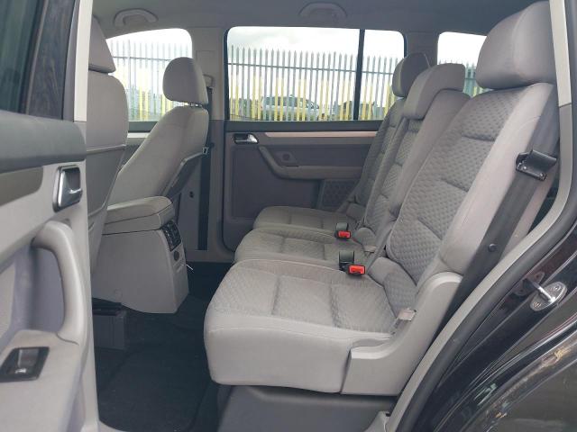 2008 VOLKSWAGEN TOURAN SE