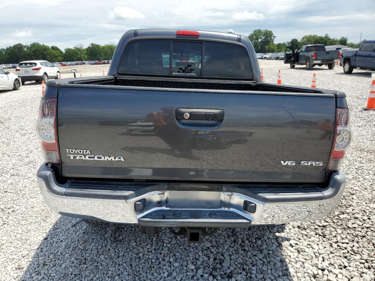 2013 Toyota Tacoma Double Cab VIN: 3TMLU4EN2DM119345 Lot: 64849045