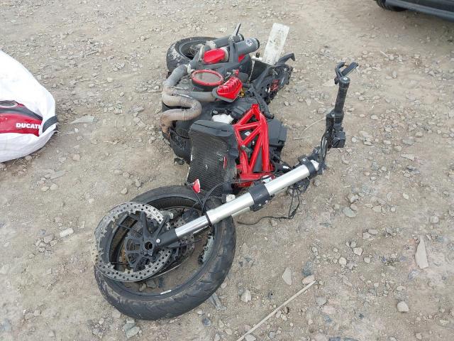 2016 DUCATI M821
