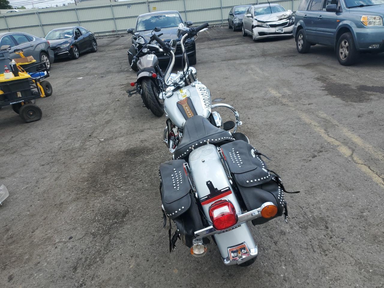 2010 Harley-Davidson Flstc VIN: 1HD1BW515AB033941 Lot: 65137035