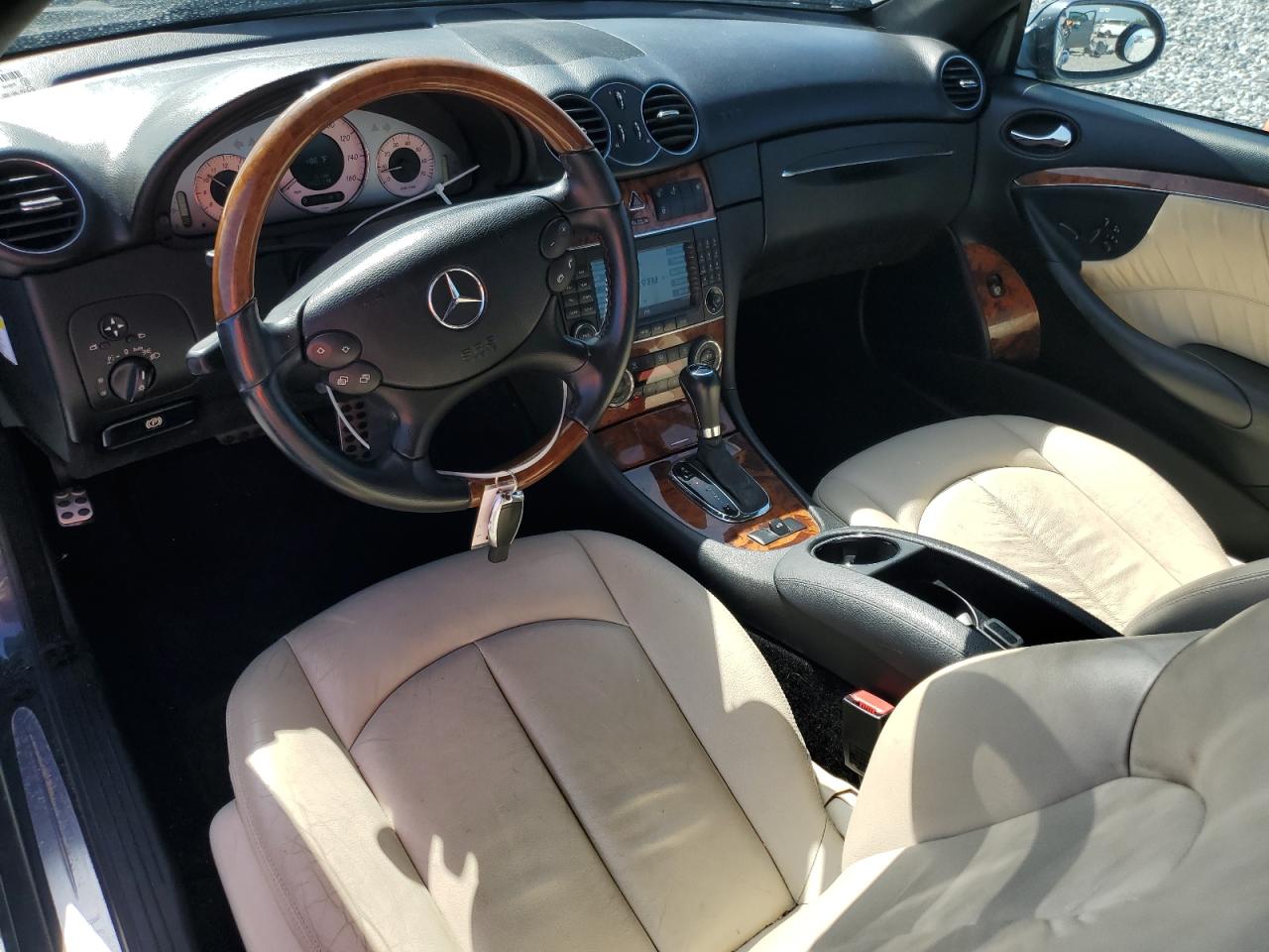 2009 Mercedes-Benz Clk 350 VIN: WDBTK56G69T104768 Lot: 63009615