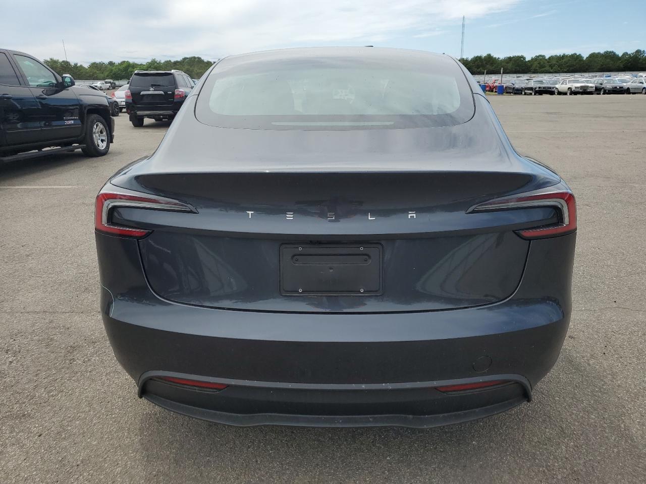 2025 Tesla Model 3 VIN: 5YJ3E1EA0SF981490 Lot: 64270085