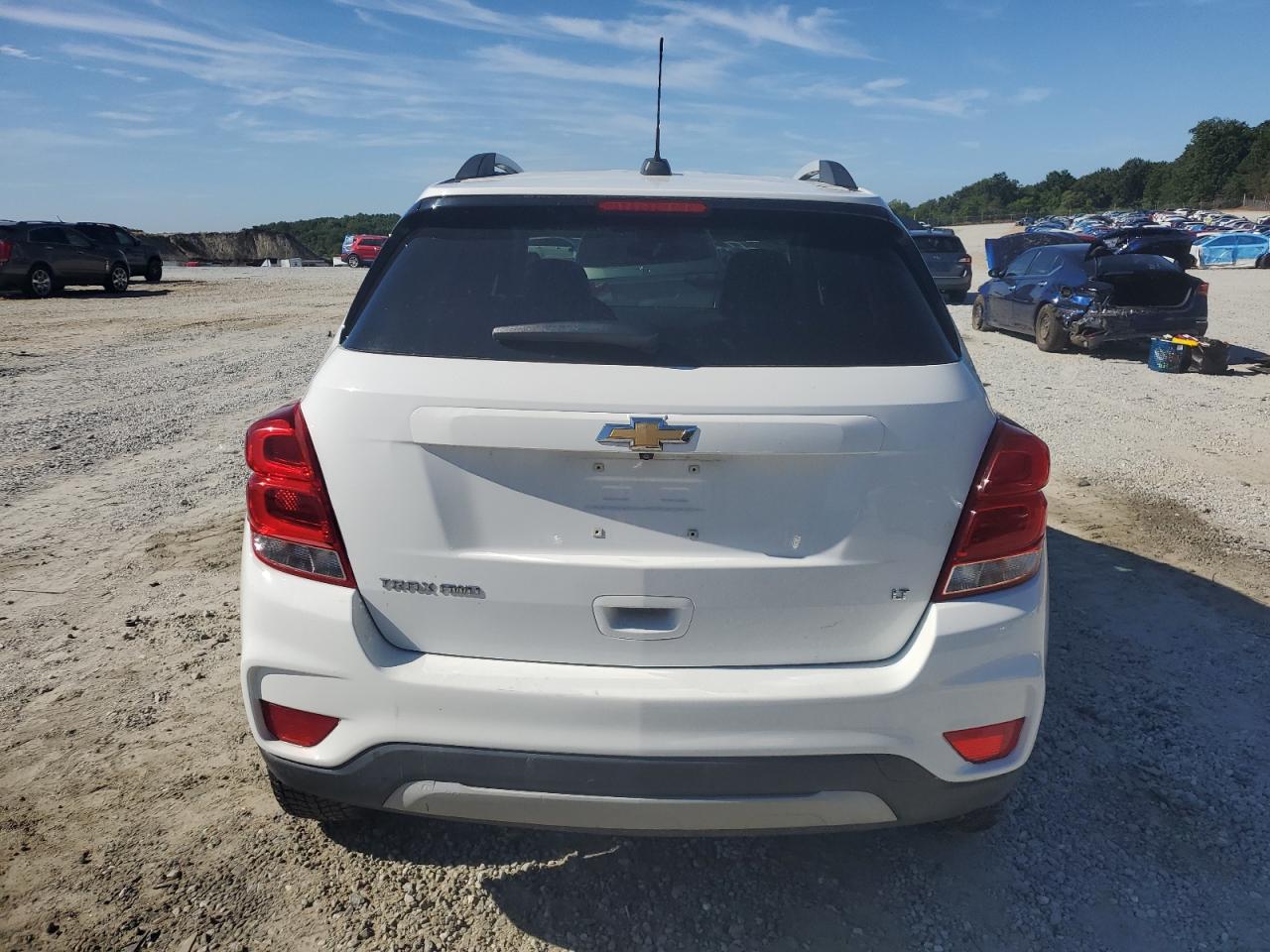 2018 Chevrolet Trax 1Lt VIN: KL7CJPSB7JB574745 Lot: 64446075