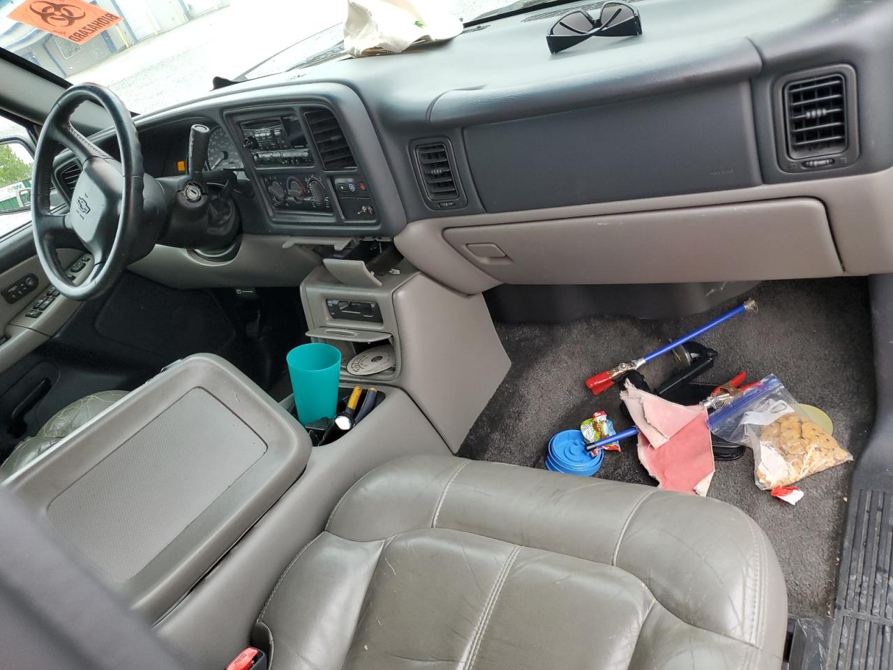 2001 Chevrolet Tahoe K1500 VIN: 1GNEK13T41J315396 Lot: 64063135