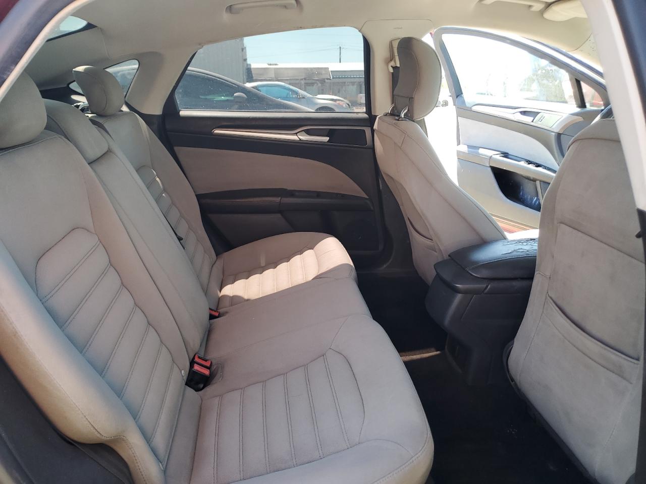 2013 Ford Fusion S VIN: 3FA6P0G7XDR379951 Lot: 63926905