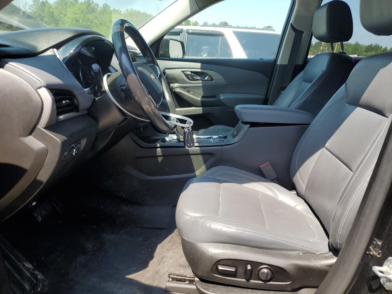 2019 Chevrolet Traverse Lt VIN: 1GNEVHKW7KJ304115 Lot: 63934385
