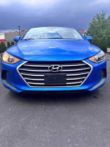 Sedans HYUNDAI ELANTRA 2017 Granatowy
