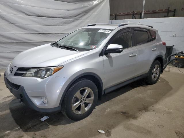  TOYOTA RAV4 2015 Srebrny