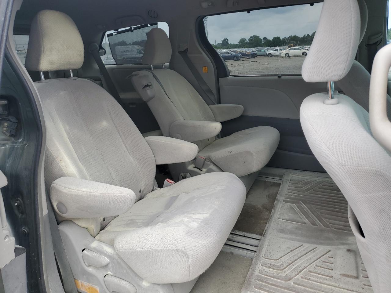2012 Toyota Sienna Le VIN: 5TDKK3DC5CS199833 Lot: 65168885