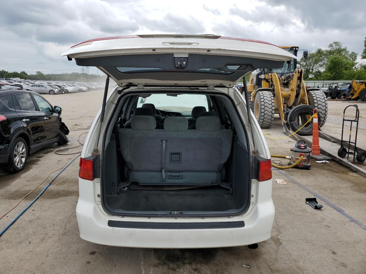 2001 Honda Odyssey Ex VIN: 2HKRL18631H005470 Lot: 65431335