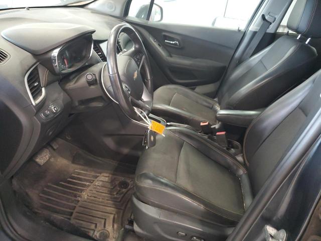 Parquets CHEVROLET TRAX 2017 Srebrny