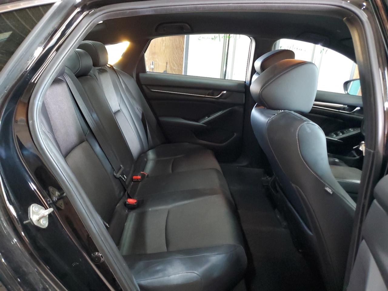2018 Honda Accord Sport VIN: 1HGCV1F3XJA038645 Lot: 64539985