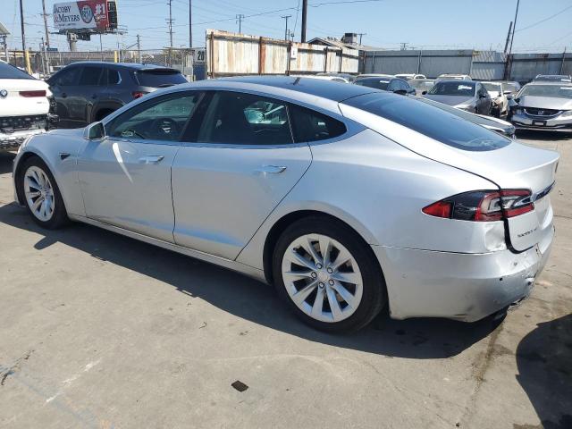  TESLA MODEL S 2017 Srebrny
