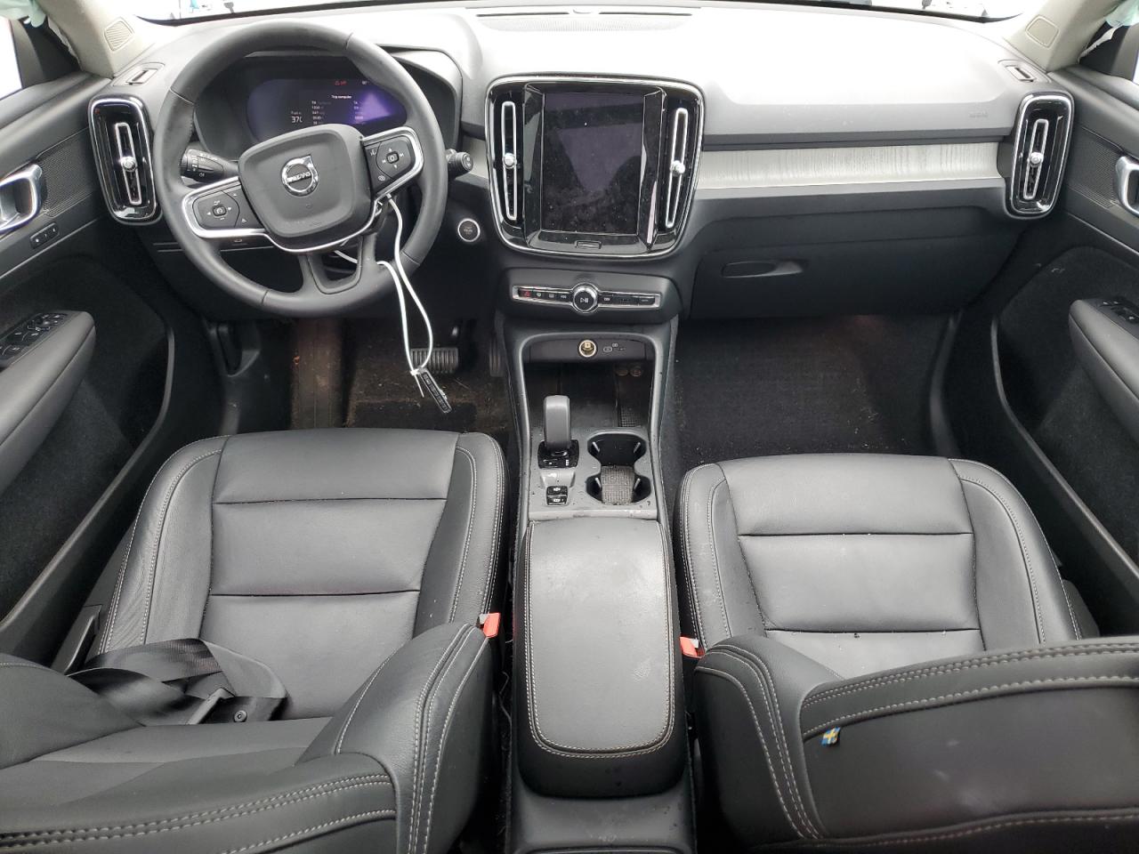 2025 Volvo Xc40 Core VIN: YV4L12UJ6S2472054 Lot: 63323175