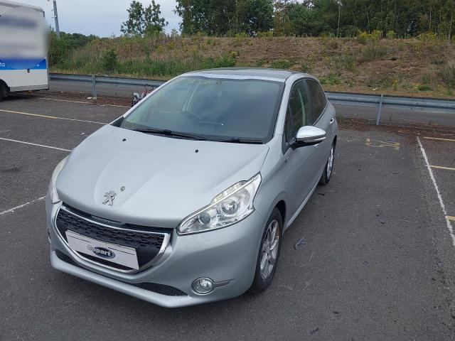 PEUGEOT 208 STYLE 2014