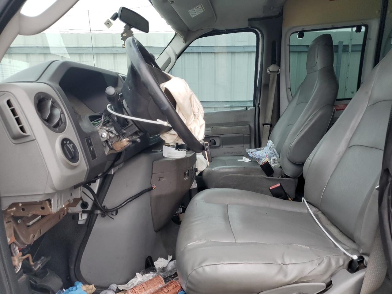 2011 Ford Econoline E350 Super Duty Van VIN: 1FTSS3EL5BDA26208 Lot: 64293435
