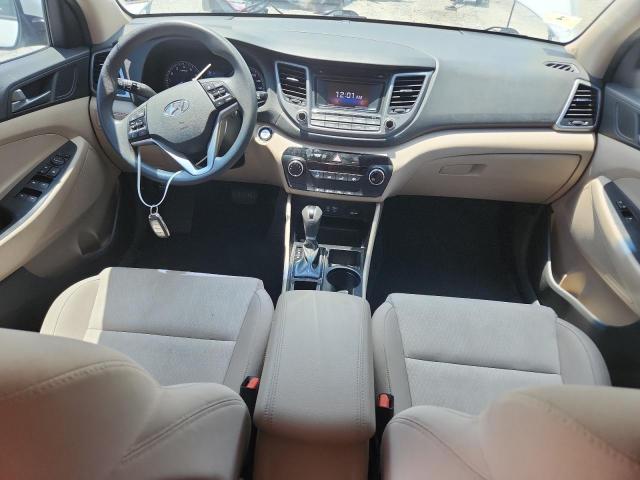  HYUNDAI TUCSON 2017 Белы