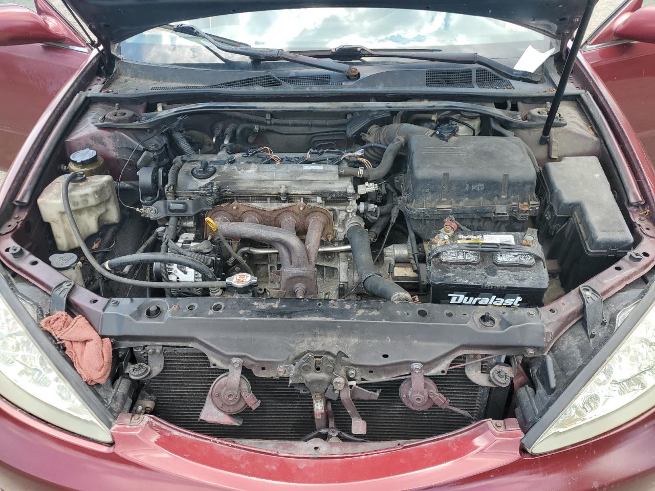 2004 Toyota Camry Le VIN: 4T1BE32K44U377502 Lot: 64281035