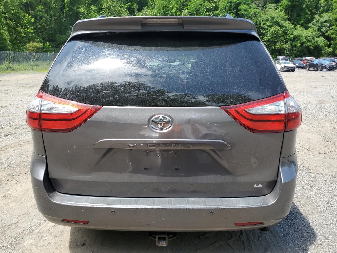 2015 Toyota Sienna Le VIN: 5TDKK3DC1FS530427 Lot: 63308515