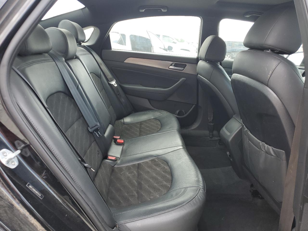 2018 Hyundai Sonata Sport VIN: 5NPE34AB4JH615174 Lot: 65094125