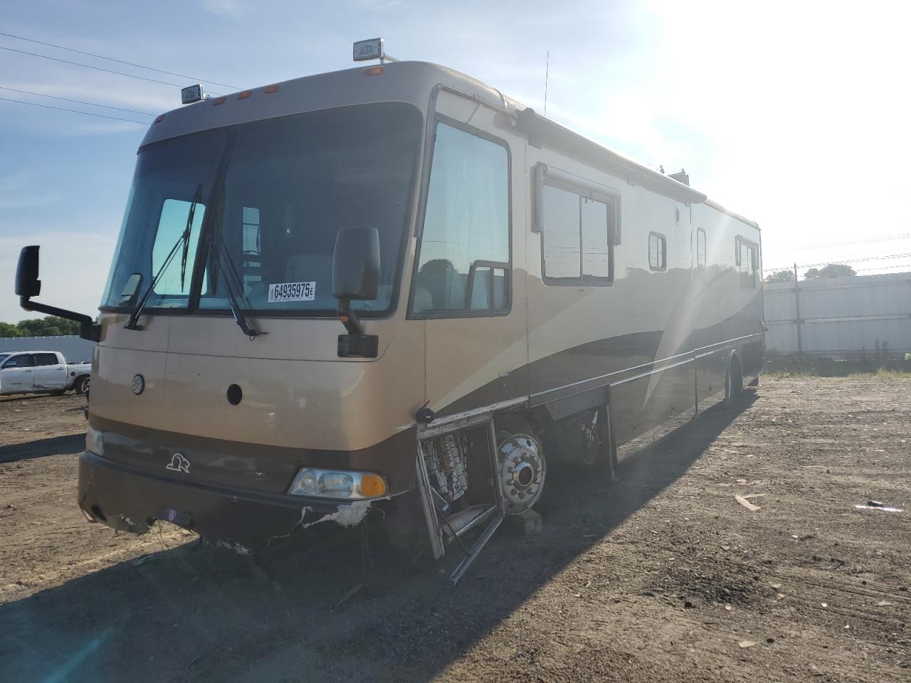 2000 'Other Rv' Camper brown null null 4SLD9HR3XY1152943 photo #3