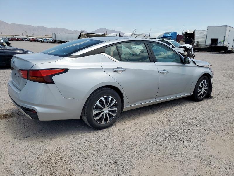  NISSAN ALTIMA 2022 Серебристый