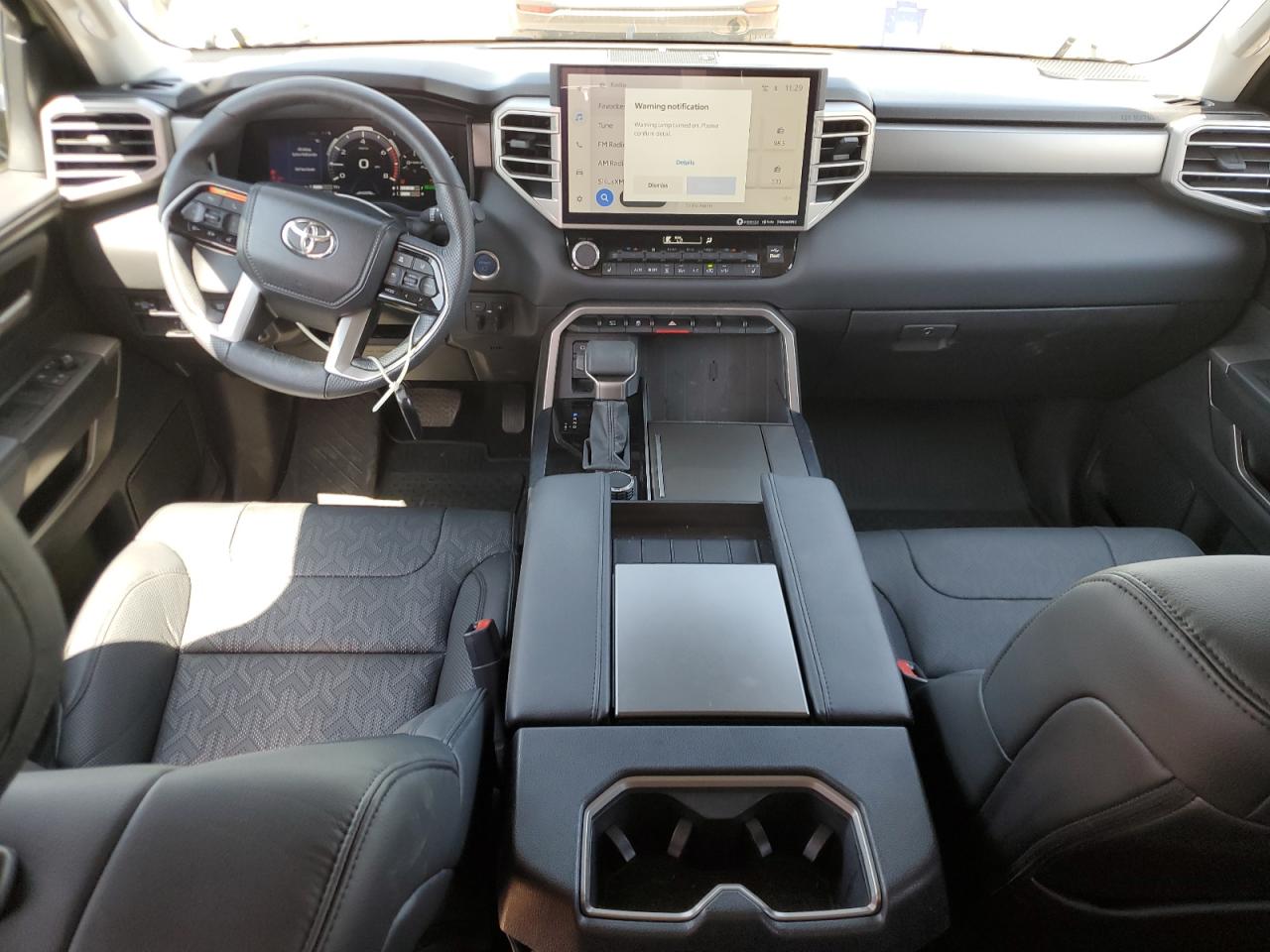 2024 Toyota Sequoia Sr5 VIN: 7SVAAABA4RX040184 Lot: 64586045