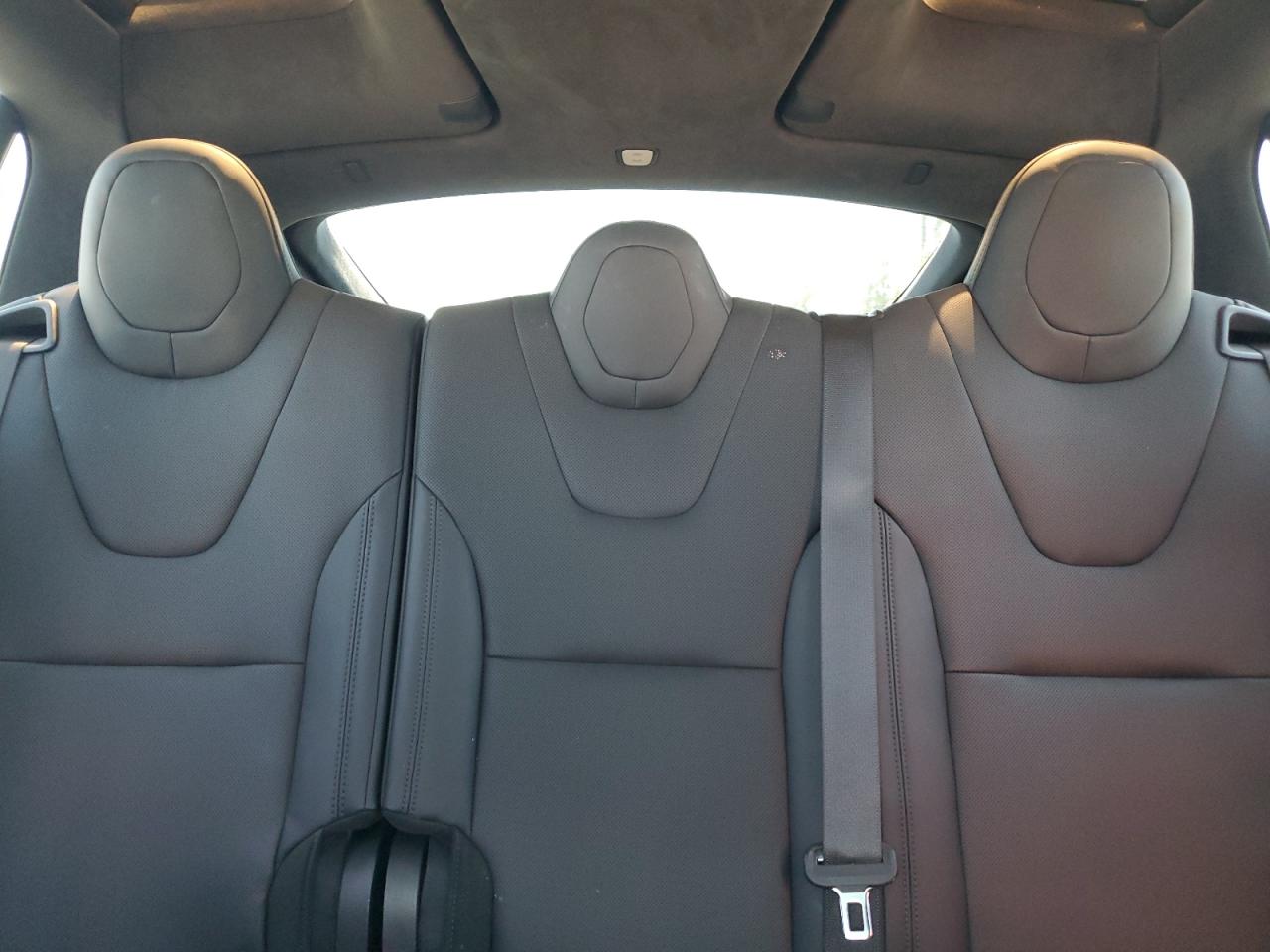 2023 Tesla Model X VIN: 7SAXCAE53PF413500 Lot: 63686035