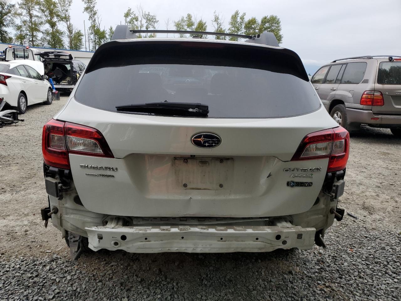 2015 Subaru Outback 2.5I Limited VIN: 4S4BSALC9F3320726 Lot: 64302565