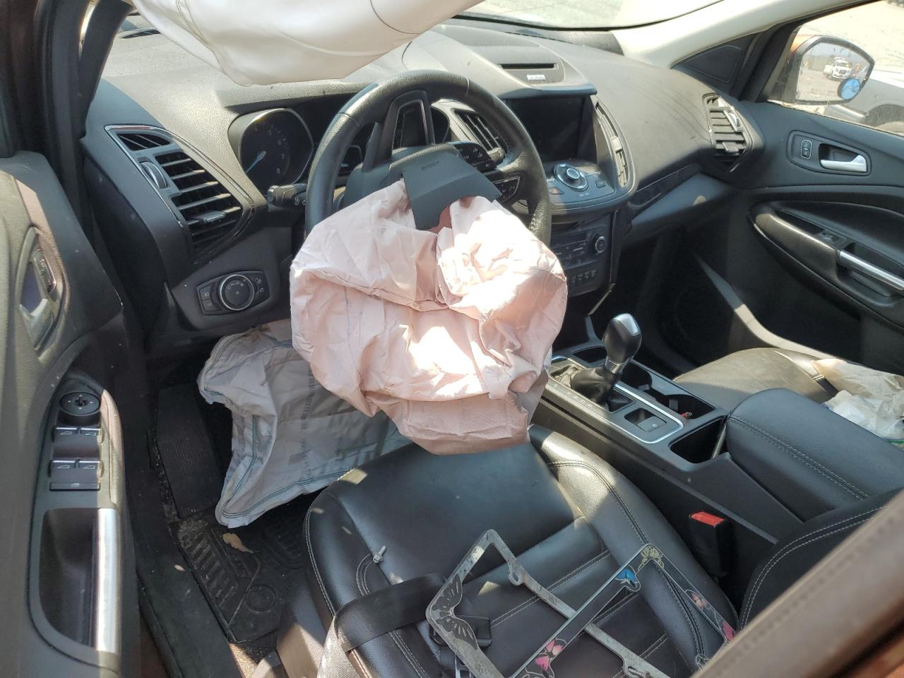 1FMCU0J90HUD42269 FORD ESCAPE 2017