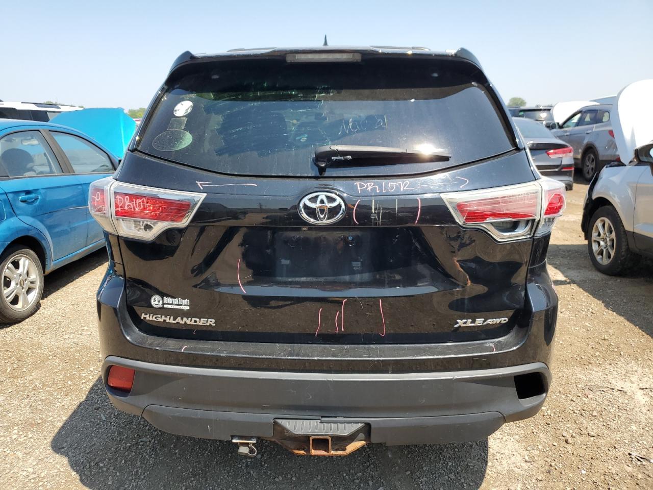 2014 Toyota Highlander Xle VIN: 5TDJKRFH1ES055349 Lot: 64493735