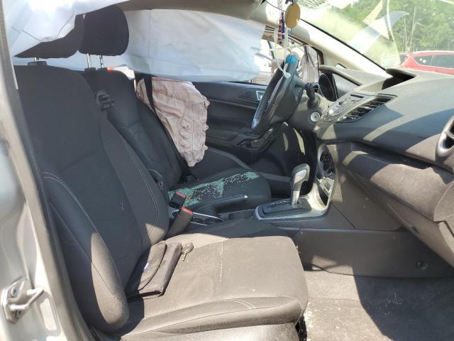  FORD FIESTA 2015 Silver