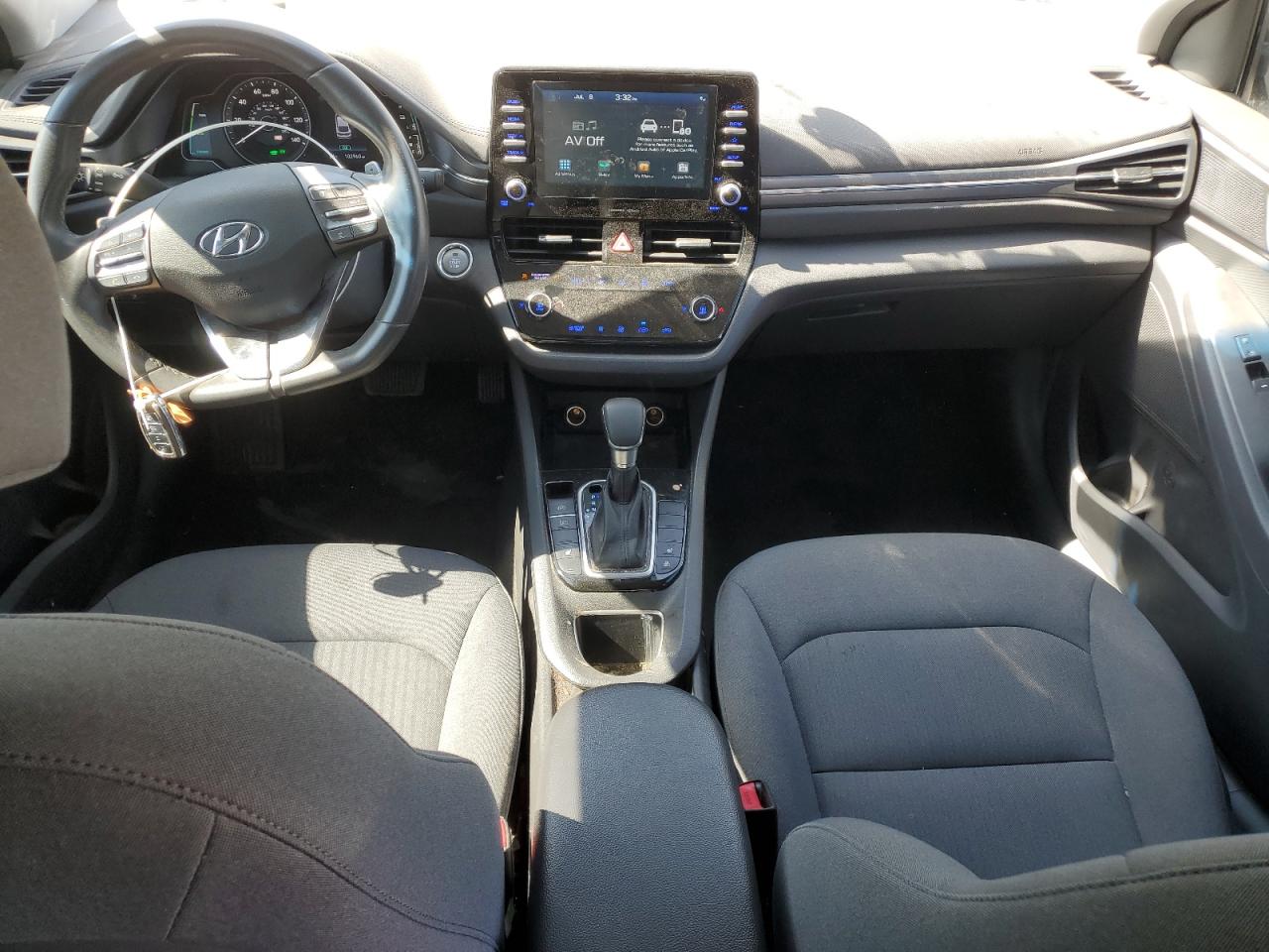 2020 Hyundai Ioniq Se VIN: KMHC65LD8LU214203 Lot: 63697365