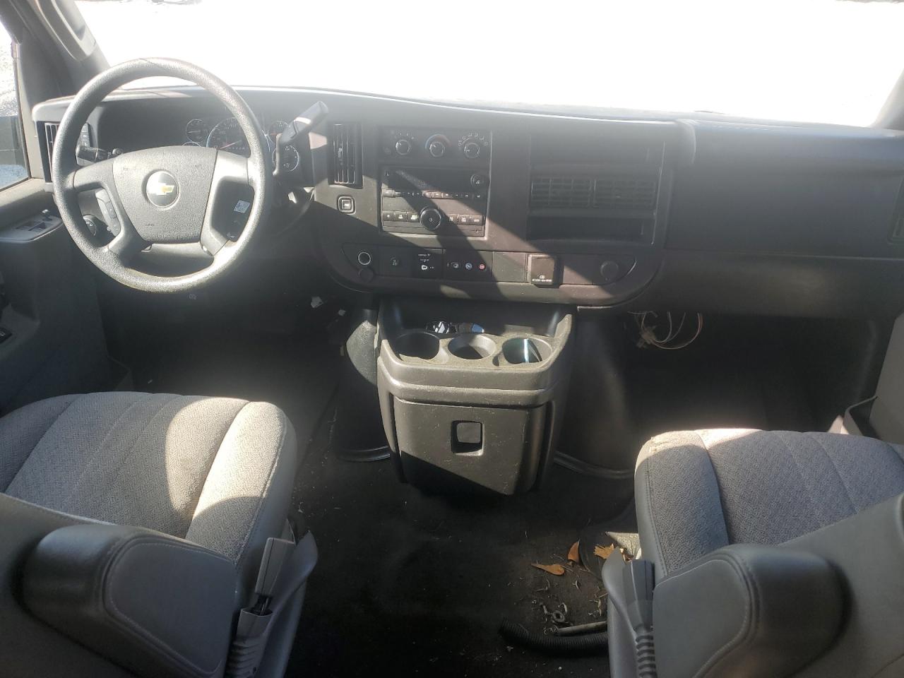 2018 Chevrolet Express G3500 Lt VIN: 1GAZGPFG3J1218941 Lot: 65062375