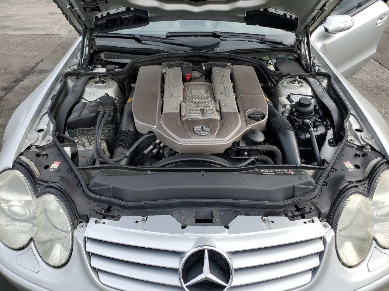 2004 Mercedes-Benz Sl 55 Amg VIN: WDBSK74F94F074075 Lot: 64909165