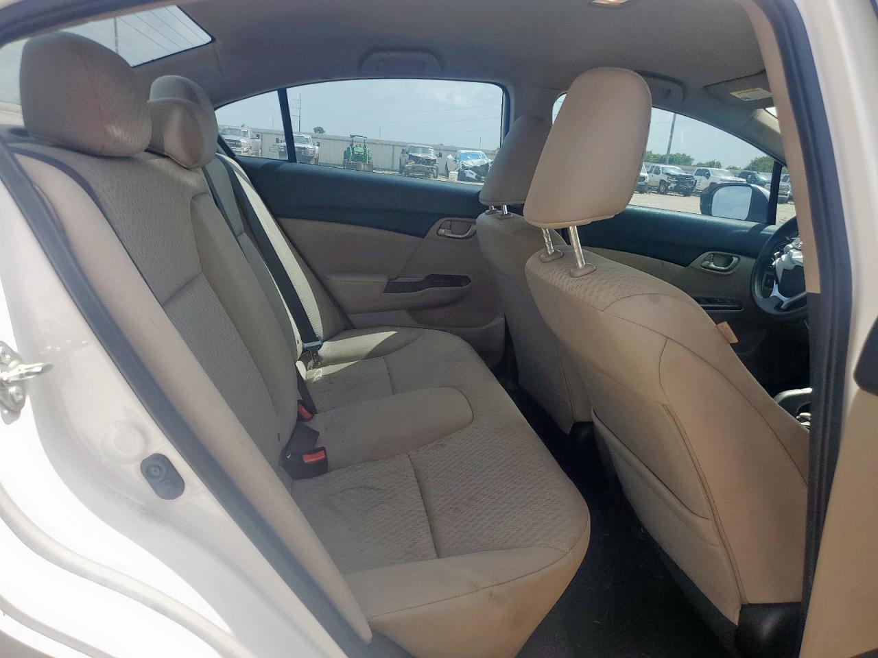 2014 Honda Civic Lx VIN: 19XFB2F53EE069539 Lot: 63098105